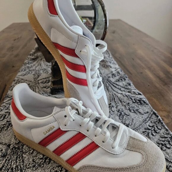 Adidas Samba OG Original Sneakers White/Red Gum womens 8 / mens 6.5 - Picture 2 of 6
